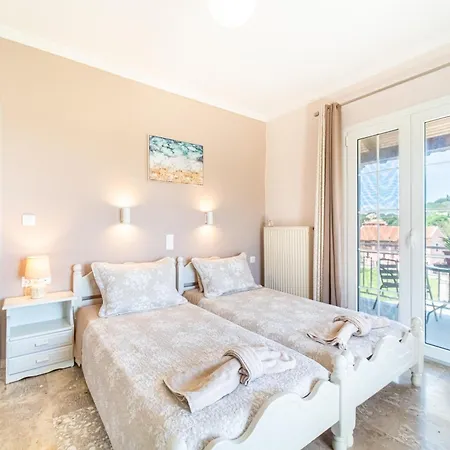 Logas Apartment Peroulades (Corfu)