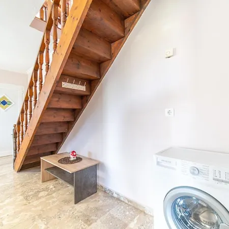 Logas Apartament Peroulades (Corfu)